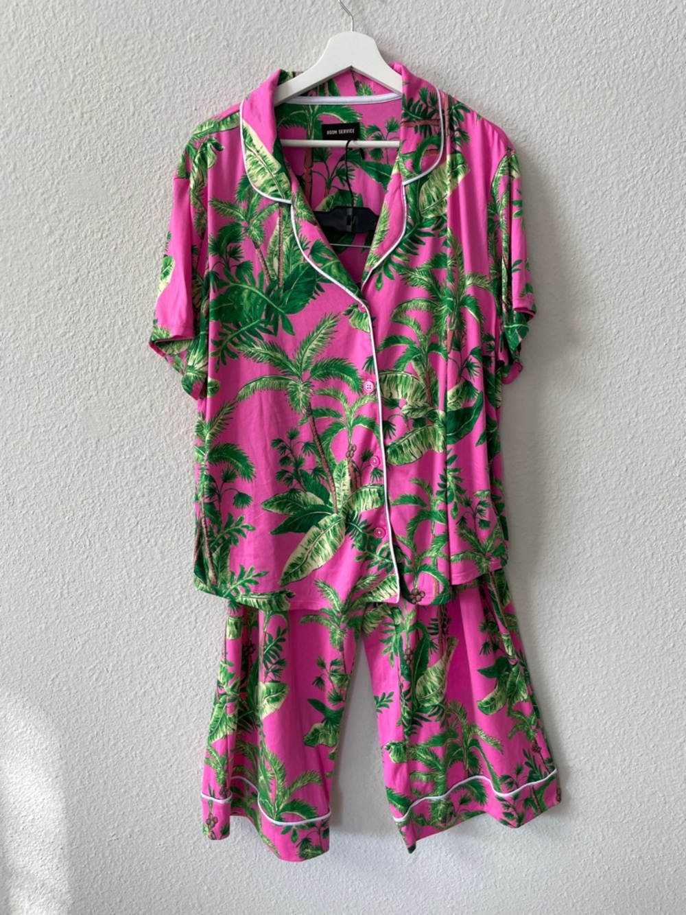 Room Service Pink & Green Palm Tree Print Pajama Set Size XXL - Picture 2 of 13